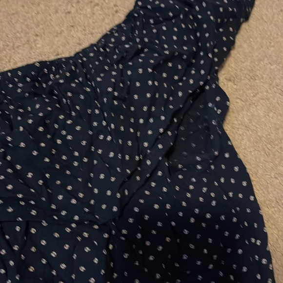 American Eagle Off the Shoulder Crop Top - Picture 3 of 4